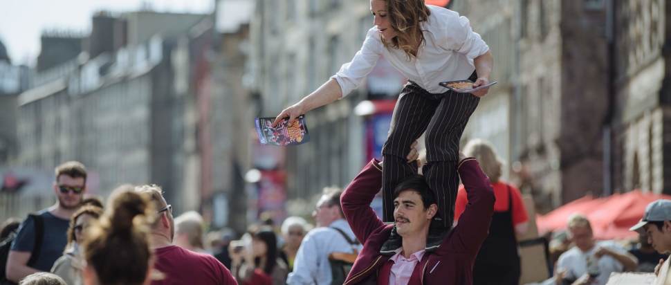 Edinburgh Fringe Royal Mile Street Performers