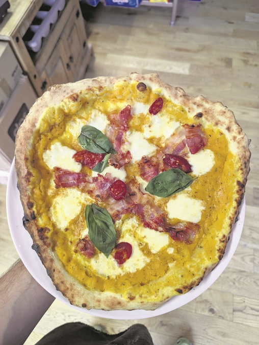 Squash, pancetta, mozzarella and red jalapeno pizza