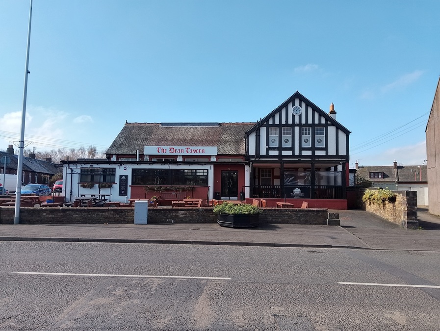 Dean Tavern Exterior