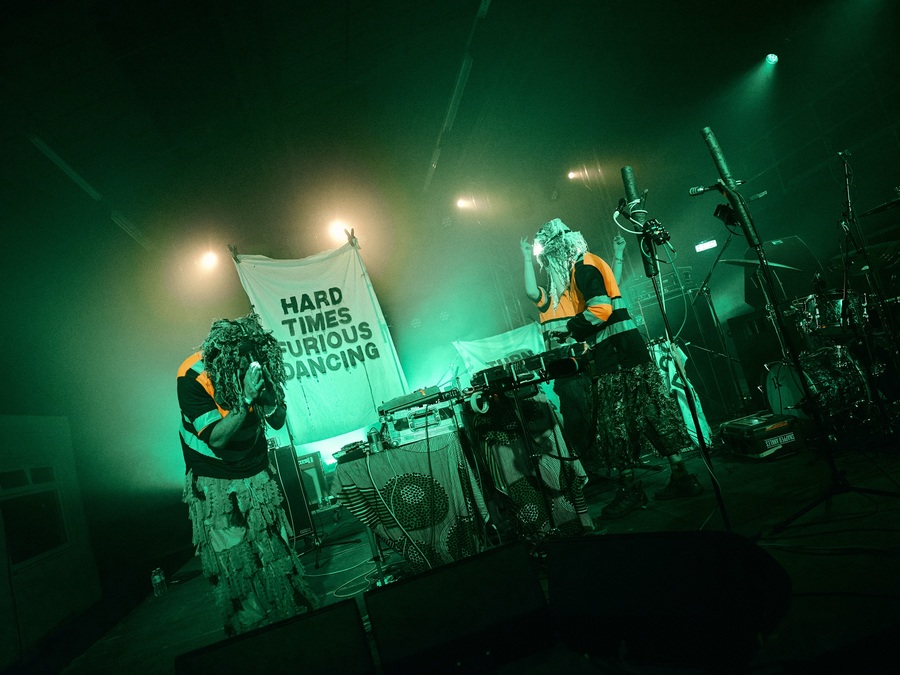A photo of two members of Snapped Ankles performing at Hidden Door festival.