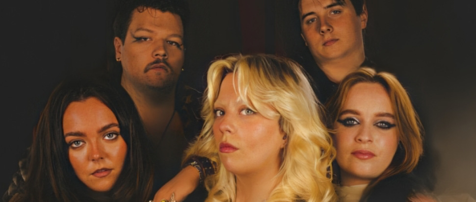 Martha May & The Mondays