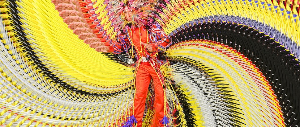 David Byrne – Who Is The Sky?