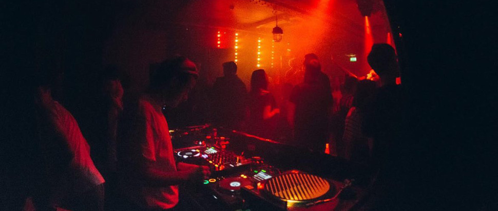 Loose Joints Loose Joints