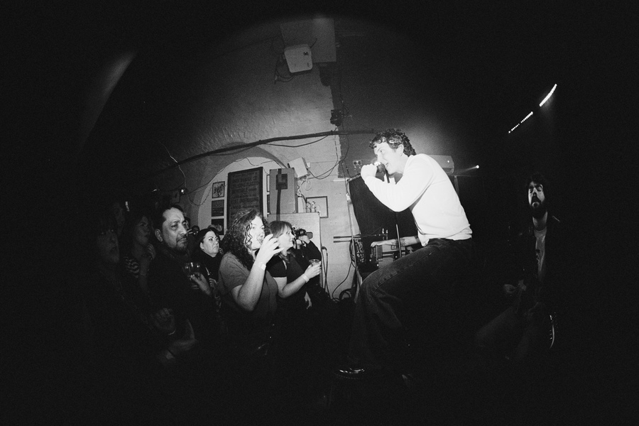 Madra Salach @ McChuills, Glasgow, 18 Mar